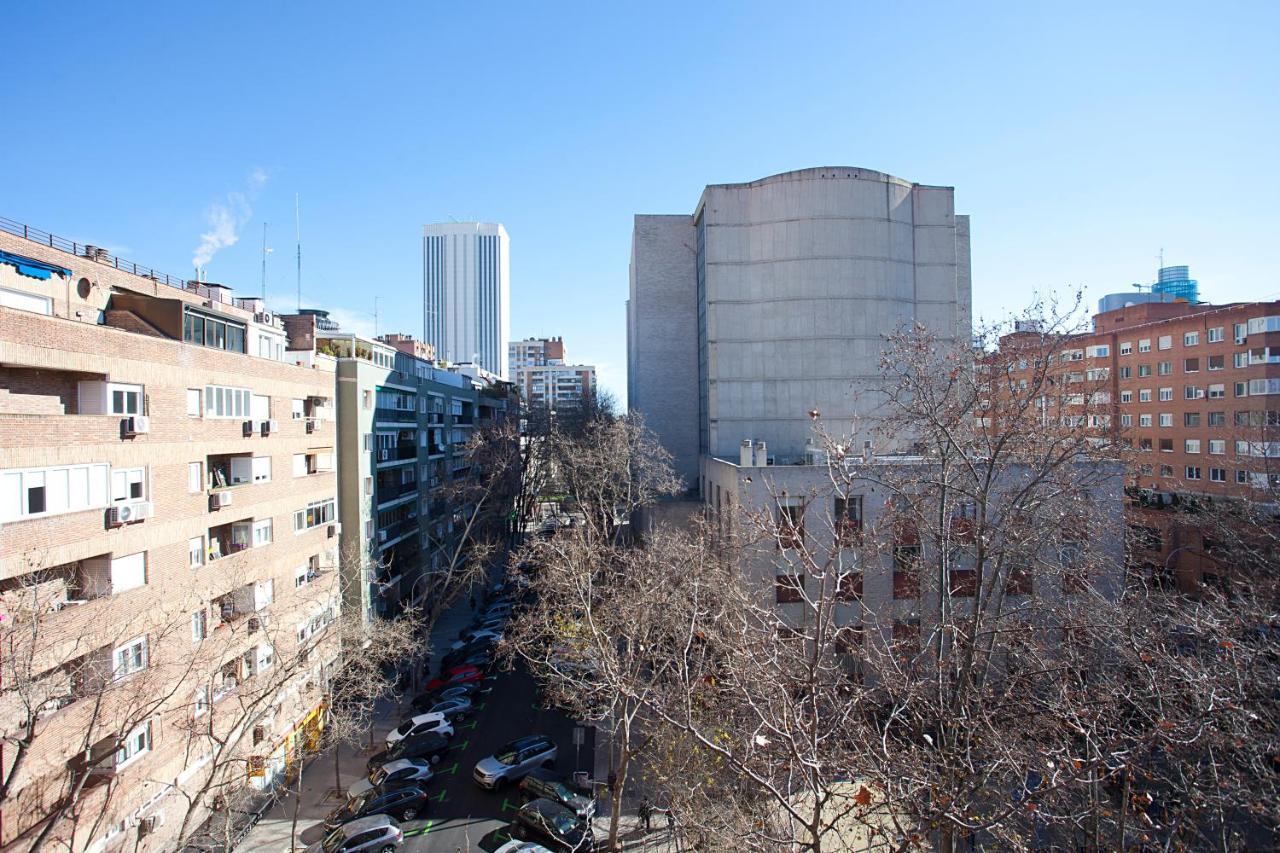 Espahotel Plaza Basilica Madrid Exterior foto